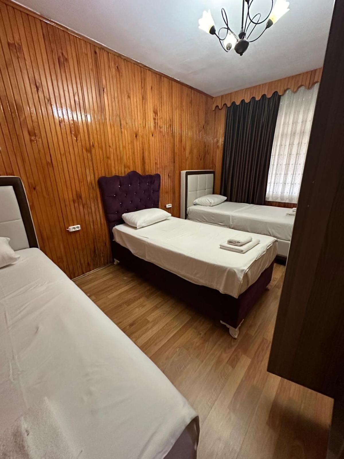 Pilot Hotel 2 Tayakadin Exterior photo
